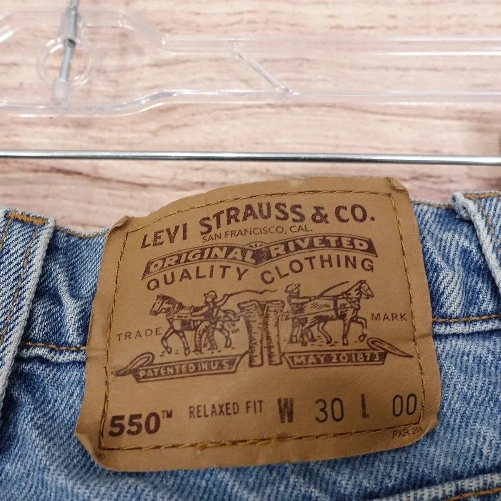 Levi's Jean Shorts Mens 29 Blue Denim 550 Relaxed Fit Bermuda 10 Inseam Vintage